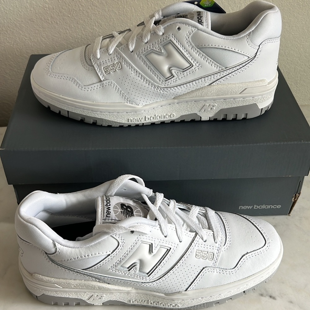 New balance 550 white and gray brand new, never worn, box included